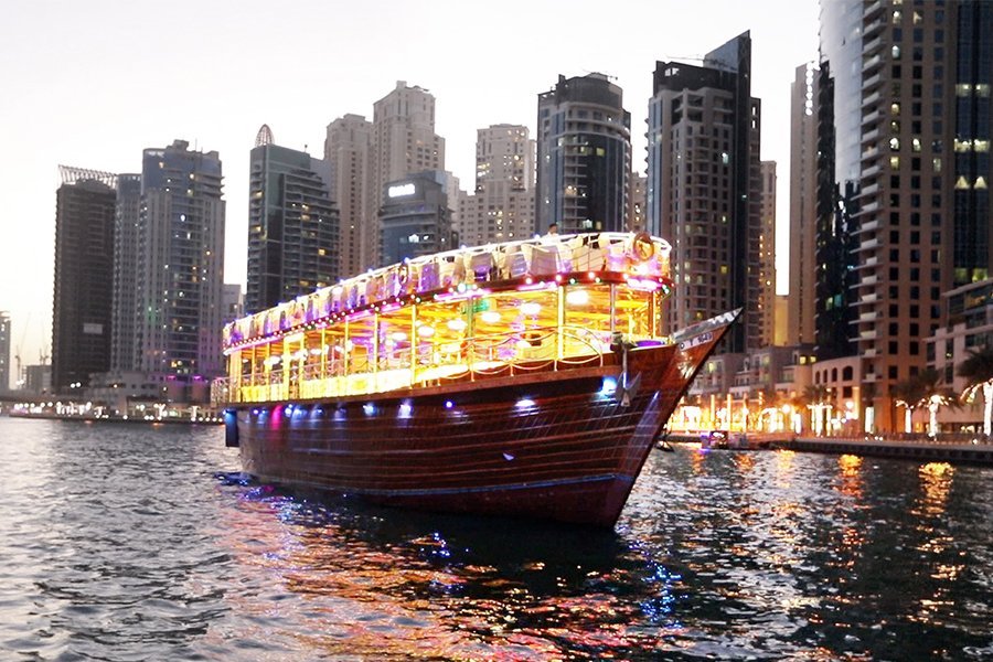 Dhow-Cruise-Dinner-Marina-Dubai-0-min